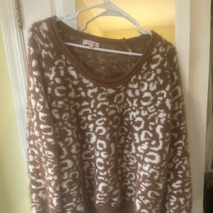 Oversized sweater from pink lily.